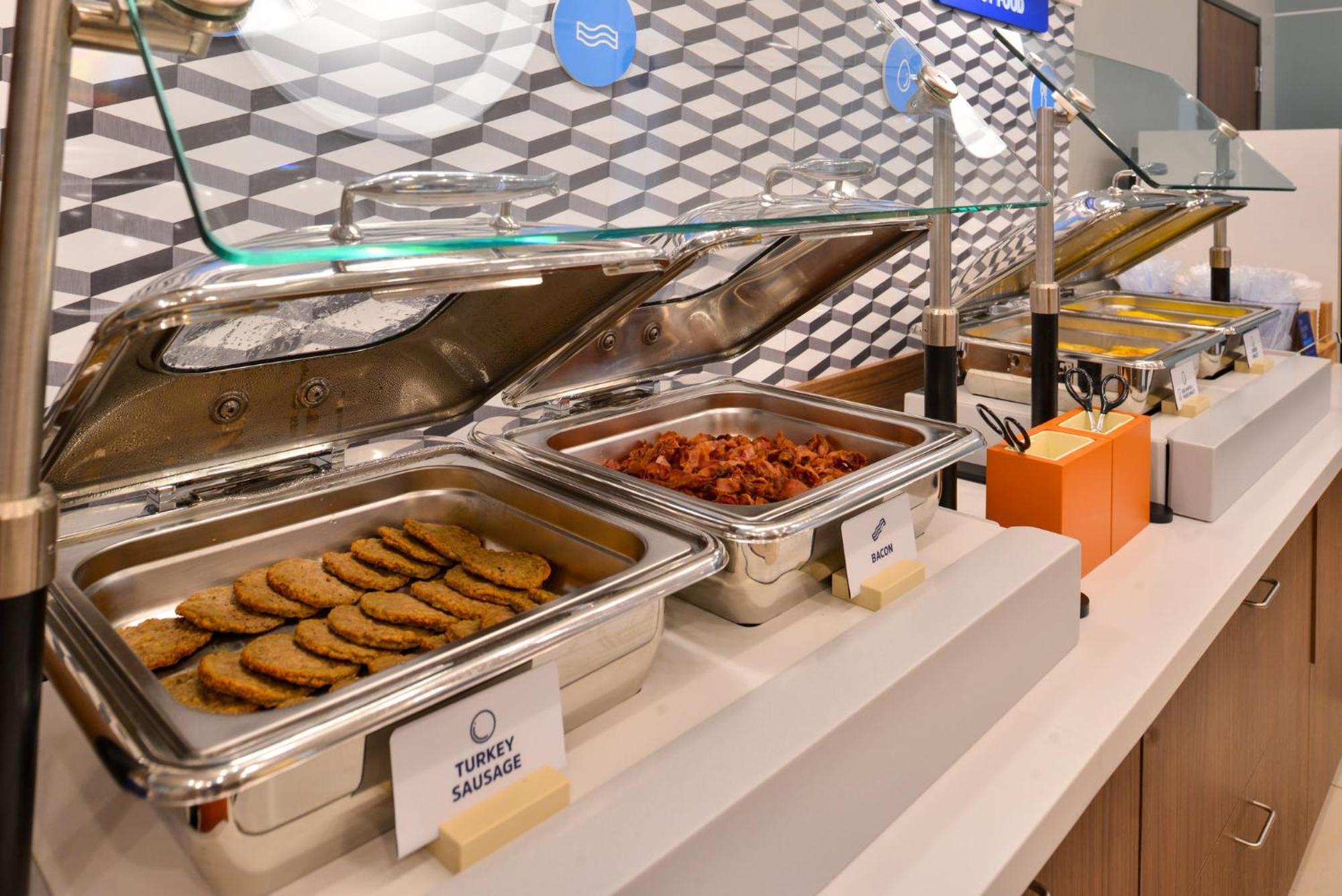 Holiday Inn Express & Suites Buford - Mall Of Georgia By Ihg Exteriér fotografie